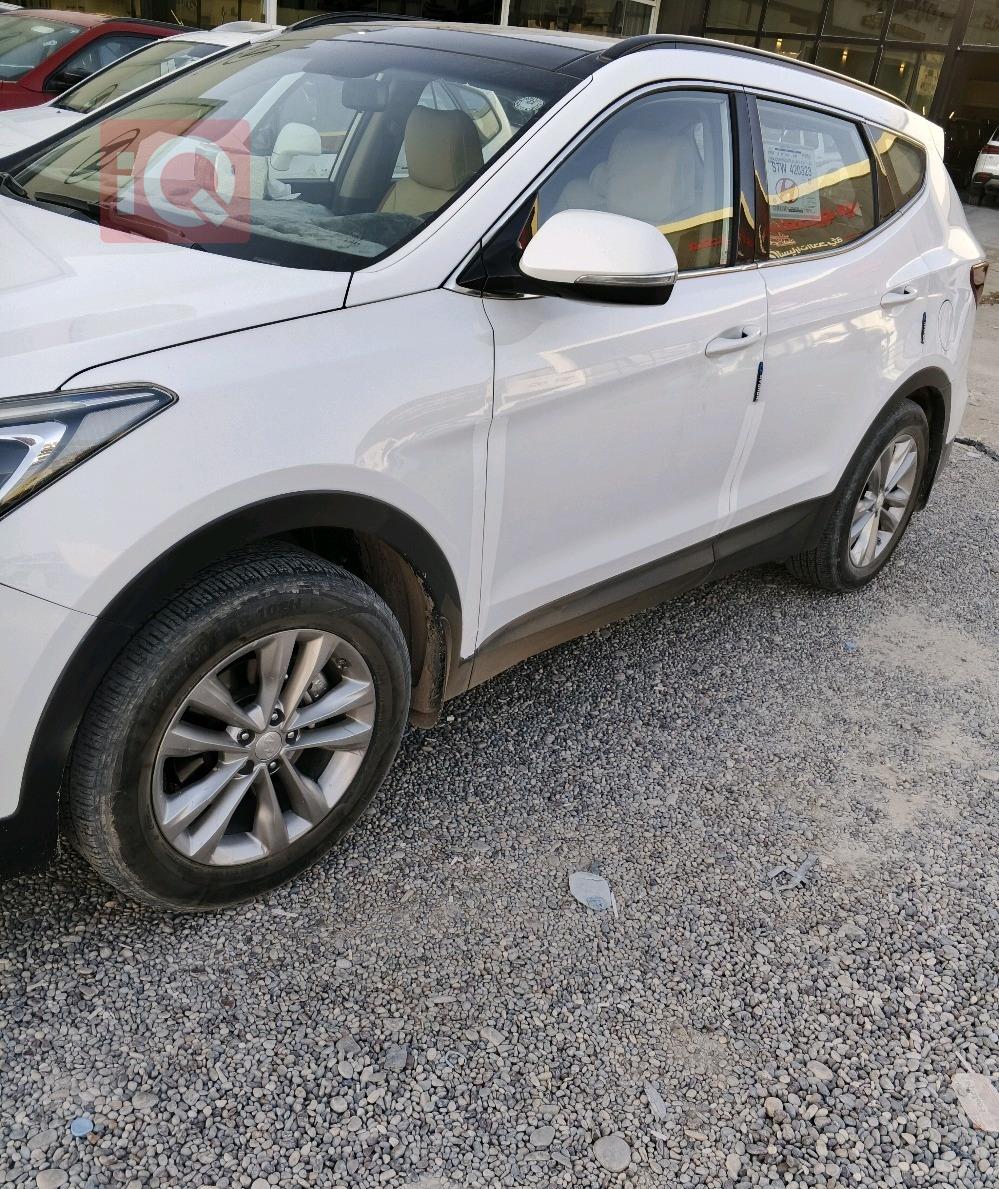 هيونداي سانتافي